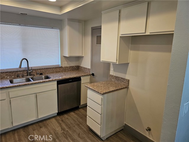 Detail Gallery Image 5 of 27 For 12860 Perris Bld #D6,  Moreno Valley,  CA 92553 - 2 Beds | 2 Baths