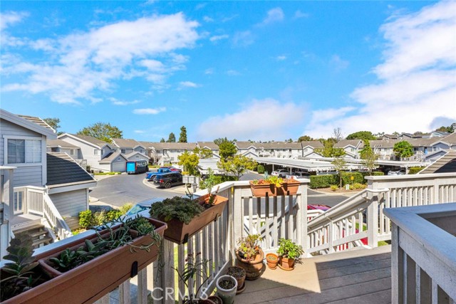 Front Image Thumbnail for CROC26059722