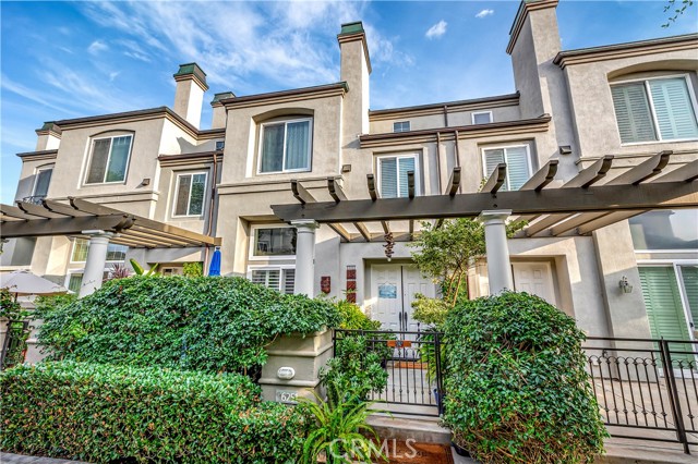 Front Image Thumbnail for CROC25259241