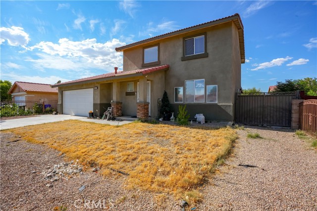 Detail Gallery Image 10 of 46 For 10790 Floral, Adelanto,  CA 92301 - 4 Beds | 3/1 Baths