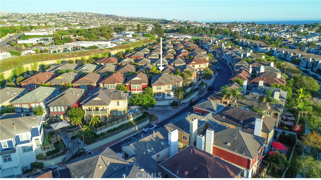 21d810d8 Ec20 4824 8431 F50553903018