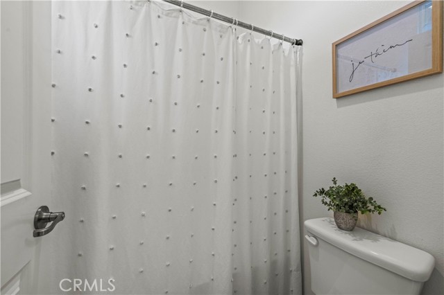 Detail Gallery Image 41 of 60 For 24106 Village Cir, Valencia,  CA 91354 - 4 Beds | 3 Baths