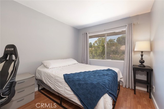 Detail Gallery Image 16 of 30 For 1546 Holly Ct, Thousand Oaks,  CA 91360 - 3 Beds | 2/1 Baths
