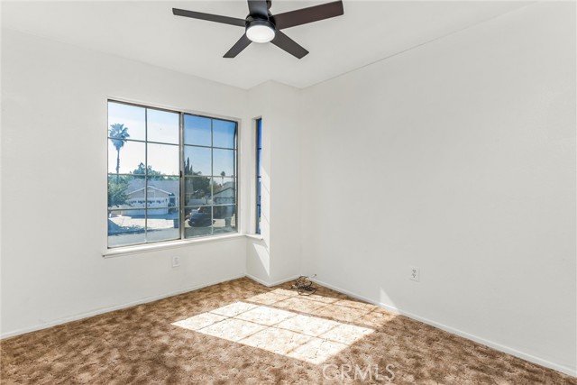 Detail Gallery Image 19 of 33 For 25784 Basil Ct, Moreno Valley,  CA 92553 - 4 Beds | 2/1 Baths