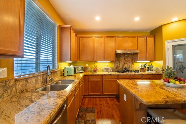 Detail Gallery Image 11 of 50 For 14925 Stephenson, Moreno Valley,  CA 92555 - 5 Beds | 2/1 Baths