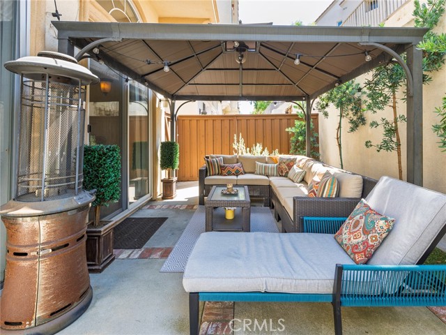 Detail Gallery Image 20 of 26 For 1438 Elin Point Dr, El Segundo,  CA 90245 - 3 Beds | 2/1 Baths