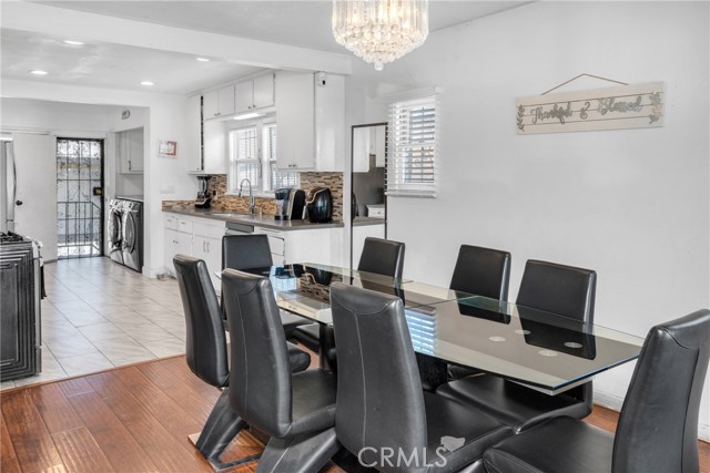 Detail Gallery Image 5 of 18 For 1619 W 71st St, Los Angeles,  CA 90047 - 2 Beds | 1 Baths
