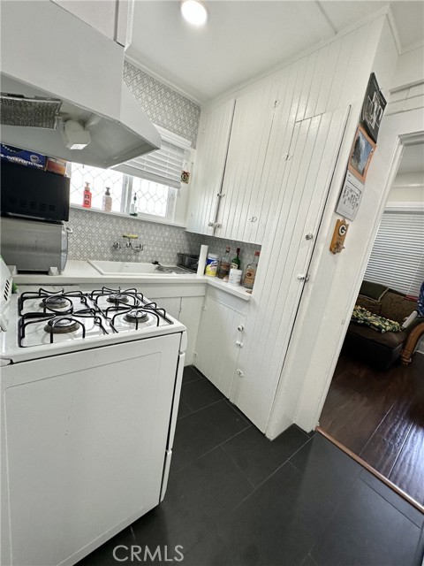 250 SONORA Street, Redlands CA: https://media.crmls.org/medias/21dc3aa4-7e9d-4870-90d1-171a1a5ff554.jpg