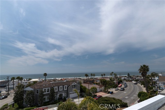 2116 Monterey Boulevard, Hermosa Beach, California 90254, 3 Bedrooms Bedrooms, ,3 BathroomsBathrooms,Residential,Sold,Monterey,SB17077141