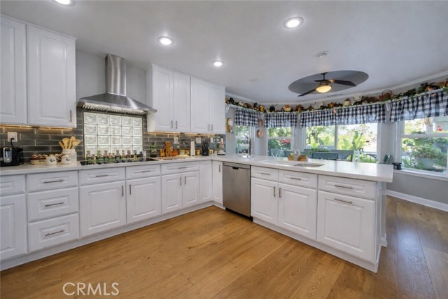 Detail Gallery Image 26 of 58 For 30212 Clear Water Dr, Canyon Lake,  CA 92587 - 4 Beds | 3 Baths