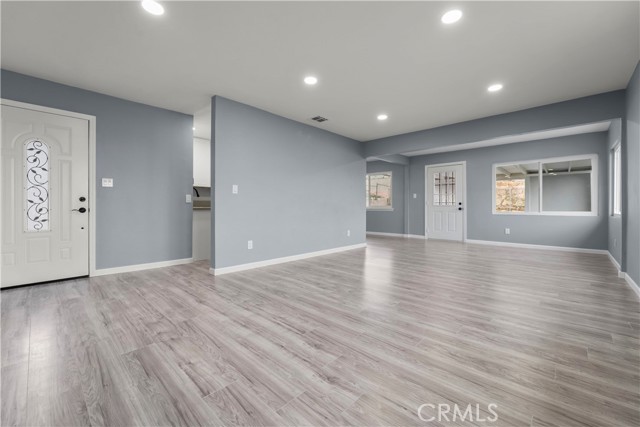 Detail Gallery Image 9 of 29 For 937 E Elizabeth St, Barstow,  CA 92311 - 4 Beds | 1 Baths