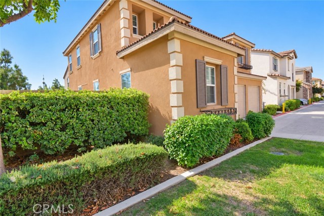 5 Bed Home for Sale in Ontario, California