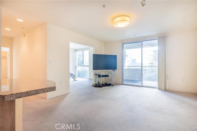 Detail Gallery Image 8 of 32 For 267 S San Pedro St #210,  Los Angeles,  CA 90012 - 2 Beds | 2 Baths