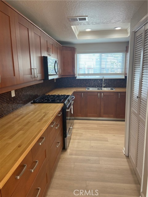 26928 Carnelian, Mission Viejo CA: https://media.crmls.org/medias/21dd86cd-5630-45aa-90ec-fce793707946.jpg