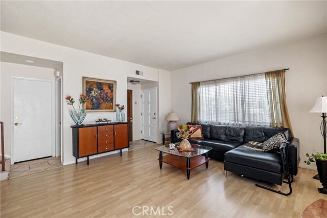 2615 Voorhees Avenue, Redondo Beach, California 90278, 3 Bedrooms Bedrooms, ,2 BathroomsBathrooms,Residential,Sold,Voorhees,SB23090522