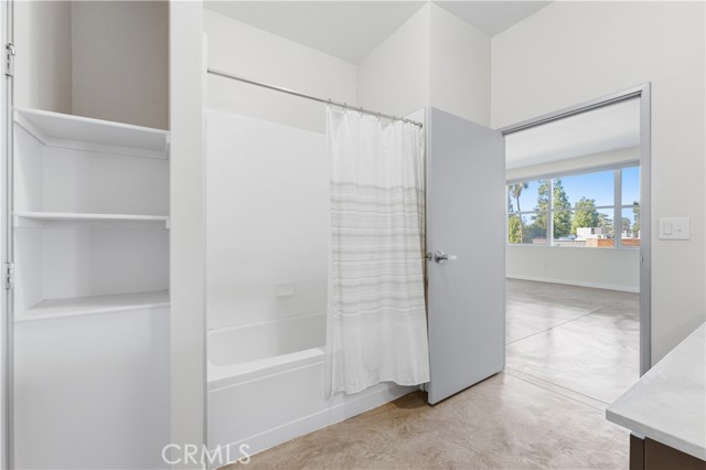 Detail Gallery Image 10 of 30 For 435 W Center Street Promenade, Anaheim,  CA 92805 - 2 Beds | 2 Baths