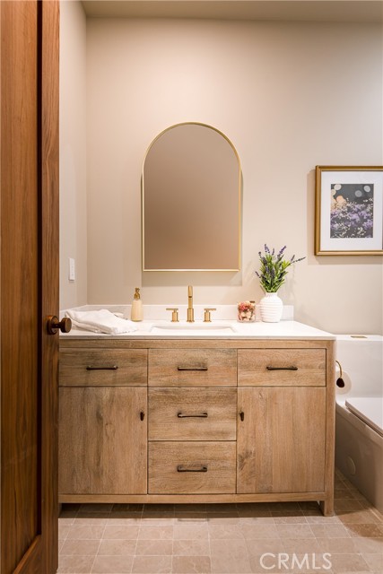 Detail Gallery Image 46 of 65 For 15719 Hartsook St, Encino,  CA 91436 - 4 Beds | 4/1 Baths