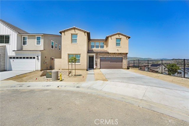 Detail Gallery Image 1 of 40 For 21201 Wildflower Way, Chatsworth,  CA 91311 - 5 Beds | 5 Baths