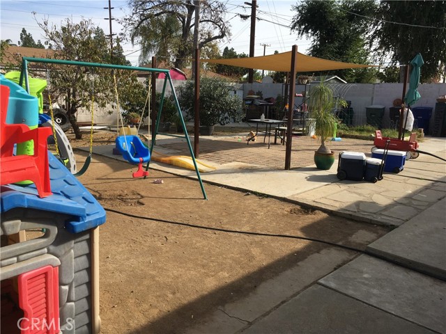 Detail Gallery Image 19 of 21 For 4213 via San Jose, Riverside,  CA 92504 - 3 Beds | 2 Baths