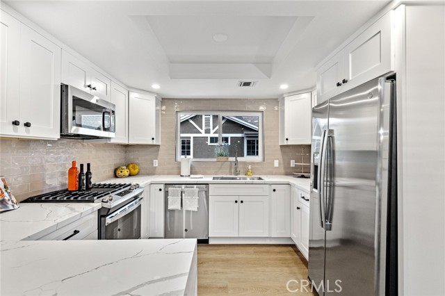 1917 Nelson Avenue, Redondo Beach, California 90278, 3 Bedrooms Bedrooms, ,1 BathroomBathrooms,Residential,Sold,Nelson Avenue,SB23059109
