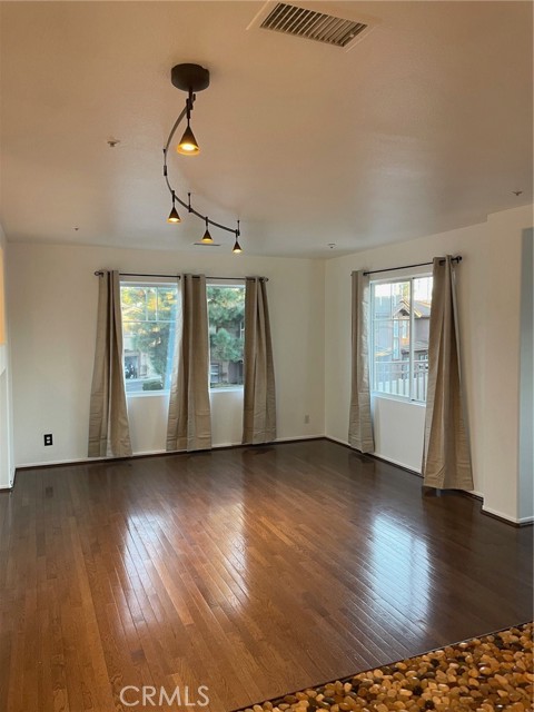 Detail Gallery Image 3 of 34 For 278 Woodcrest Ln, Aliso Viejo,  CA 92656 - 2 Beds | 2 Baths