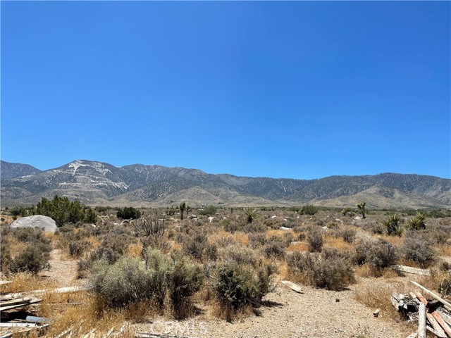 7362 Mesa Road, Lucerne Valley, California 92356, 1 Bedroom Bedrooms, ,1 BathroomBathrooms,Residential,For Sale,7362 Mesa Road,CROC23131443