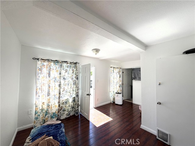 Detail Gallery Image 28 of 49 For 1318 E 100th St, Los Angeles,  CA 90002 - 3 Beds | 2 Baths