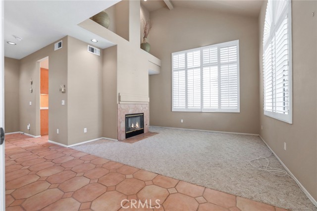 Detail Gallery Image 3 of 15 For 66 Avanzare, Irvine,  CA 92606 - 3 Beds | 2/1 Baths
