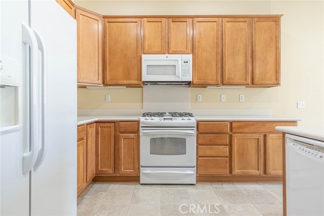 19478 Big Horn Street, Apple Valley CA: https://media.crmls.org/medias/21e5174d-1587-42ae-af3f-07bc8890ed3b.jpg