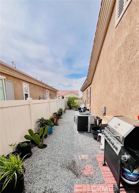 Detail Gallery Image 23 of 38 For 10485 Nobleton Rd., Apple Valley,  CA 92308 - 2 Beds | 2 Baths