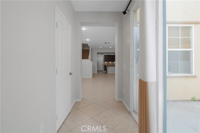 629 Forest Park Boulevard, Oxnard CA: https://media.crmls.org/medias/21e54bda-56b3-428c-b9de-2a5954e7118e.jpg
