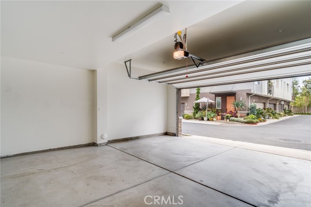 Detail Gallery Image 25 of 27 For 130 Unity, Irvine,  CA 92614 - 3 Beds | 2/1 Baths