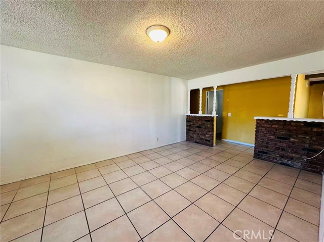 Detail Gallery Image 4 of 32 For 4453 Benham Ave, Baldwin Park,  CA 91706 - 3 Beds | 2 Baths