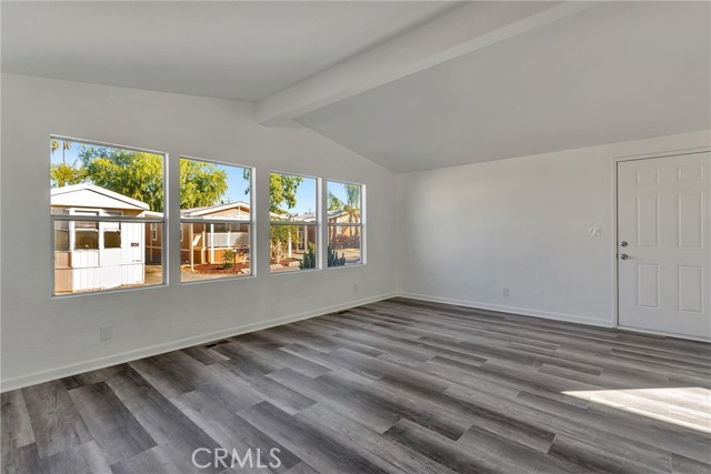 Detail Gallery Image 3 of 30 For 3701 Fillmore St #138,  Riverside,  CA 92505 - 3 Beds | 2 Baths