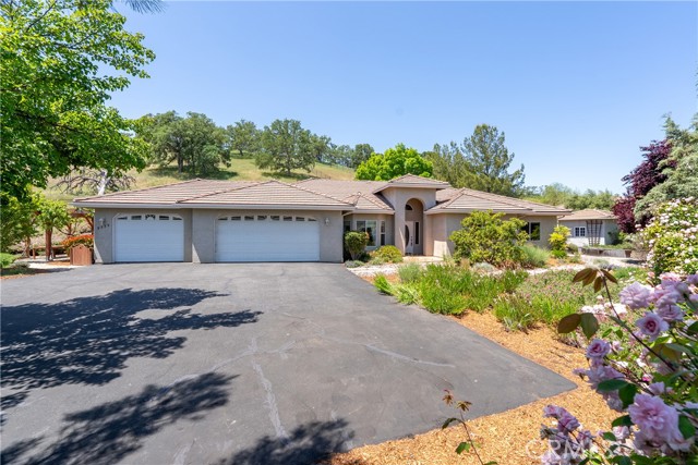 Detail Gallery Image 5 of 49 For 9539 Carmel Rd, Atascadero,  CA 93422 - 4 Beds | 3 Baths