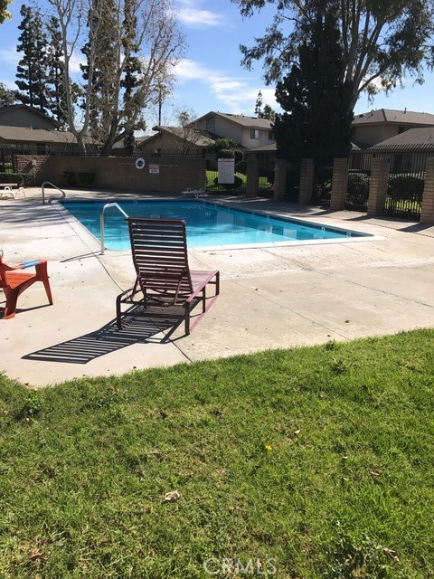 Detail Gallery Image 8 of 8 For 124 Stratford Cir Ci19,  Placentia,  CA 92870 - 2 Beds | 1/1 Baths
