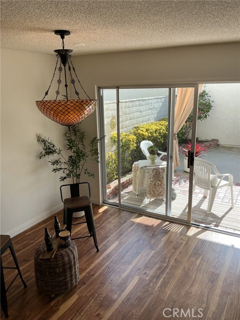 Detail Gallery Image 5 of 19 For 14296 Suffolk, Westminster,  CA 92683 - 4 Beds | 3 Baths