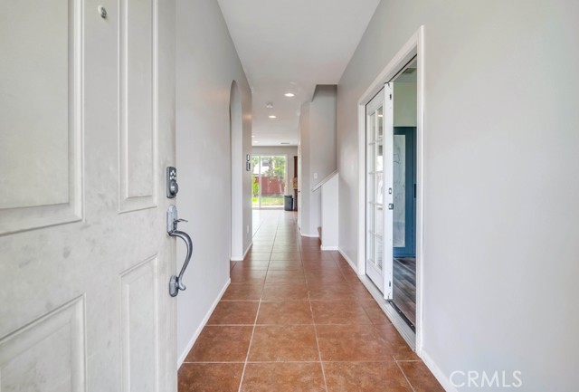 Detail Gallery Image 4 of 54 For 29132 Springshores Dr, Menifee,  CA 92585 - 4 Beds | 2/1 Baths
