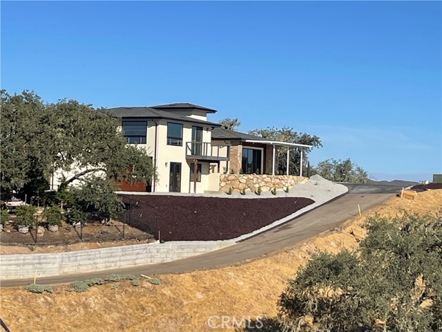 2840 Edgewood Court, Paso Robles CA: https://media.crmls.org/medias/21ec320f-3db5-4979-9b36-3673120dfc5e.jpg