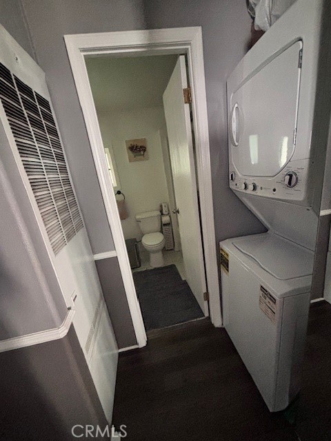 Detail Gallery Image 16 of 25 For 7560 Woodman #75,  Van Nuys,  CA 91405 - 2 Beds | 1 Baths