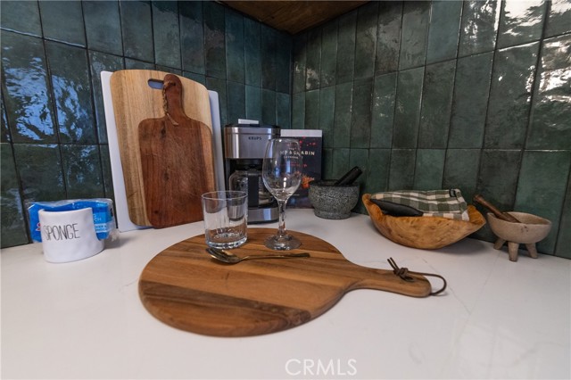 Detail Gallery Image 13 of 28 For 376 Riverside Ave, Sugarloaf,  CA 92386 - 1 Beds | 1 Baths