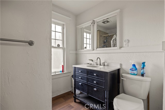 316 W Sacramento Avenue, Chico CA: https://media.crmls.org/medias/21edb2e5-f749-40b7-afd1-3b0c097fe376.jpg