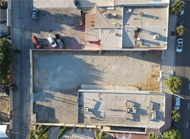 8830 Sierra Avenue, Fontana CA: https://media.crmls.org/medias/21edec72-2867-4383-9dcc-a70ded52e5ec.jpg