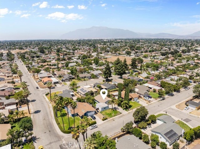 544 N Loretta Street, Rialto CA: https://media.crmls.org/medias/21ee64e9-8159-4056-8f6f-46842b444855.jpg
