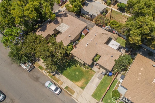 903 N Eleanor Street, Pomona CA: https://media.crmls.org/medias/21eec654-2e29-46d5-bc4e-cc5dc52bfbcb.jpg