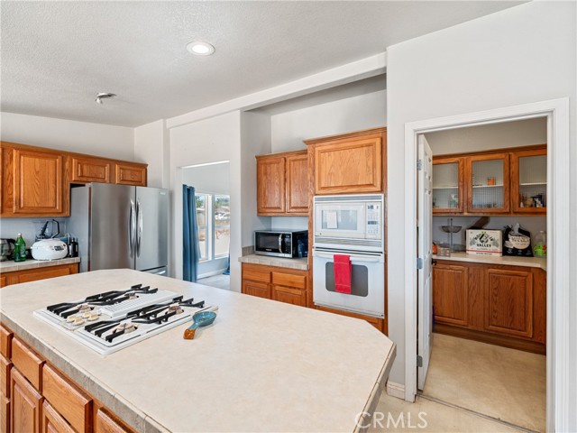 Detail Gallery Image 31 of 45 For 23099 Lucilla Rd, Apple Valley,  CA 92308 - 3 Beds | 2/1 Baths