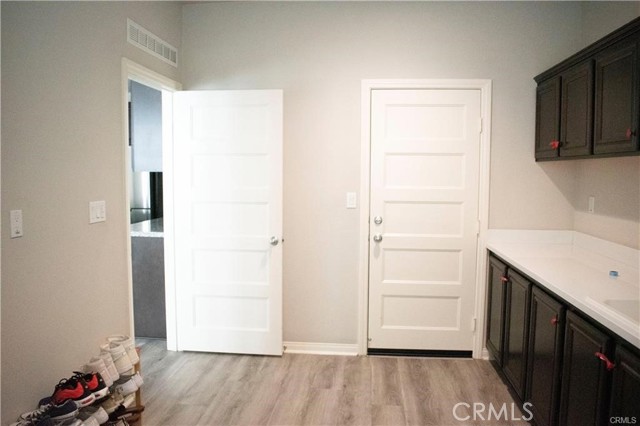 35142 Heritage Pointe Drive, Murrieta CA: https://media.crmls.org/medias/21eef221-dad1-457b-8af7-478ea8daad9e.jpg