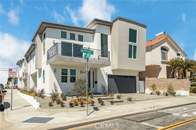 2601 Ruhland Avenue, Redondo Beach, California 90278, 5 Bedrooms Bedrooms, ,6 BathroomsBathrooms,Residential,Sold,Ruhland,SB22076480