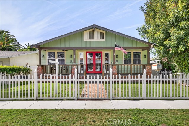 Front Image Thumbnail for CRDW26037817