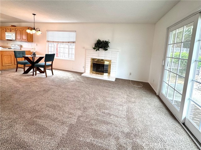 Detail Gallery Image 6 of 11 For 1340 Marie Ct, Santa Maria,  CA 93454 - 3 Beds | 2 Baths